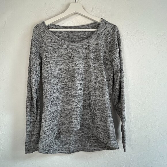 Athleta Heather Gray Hi Low Long Sleeve No Sweating It Shark Bite Top Small - Picture 1 of 8